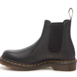 Doc Martens - Napa Leather Chelsea Boots